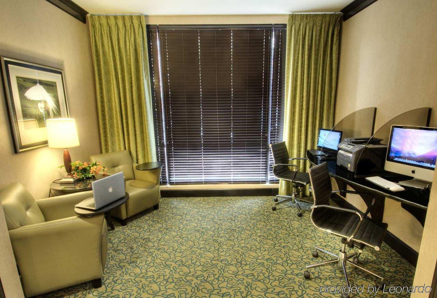 Hampton Inn & Suites Gainesville Downtown Facilități foto